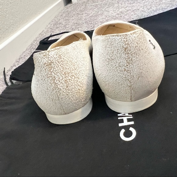 CHANEL 2014 White Distressed Leather Pointed Toe Ballet Flats Size 37 - Picture 8 of 11